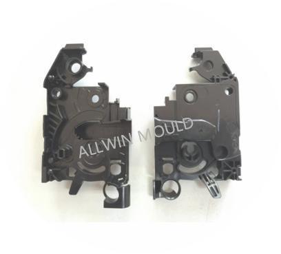 AUDI E Schlossabdeckung 2K Auto-Spritzgießen Double Shot Molding PST Heißkanalsystem